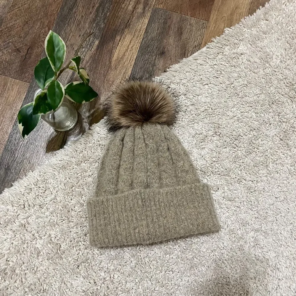 Calia by Carrie Underwood One Size Beige Cable Knit Faux Fur Pom Beanie